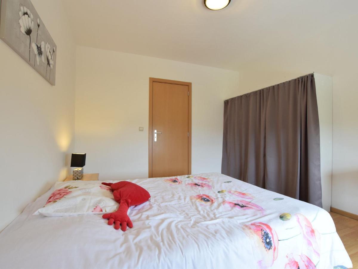 Cozy Apartment In Paliseul With Garden Carlsbourg Zewnętrze zdjęcie