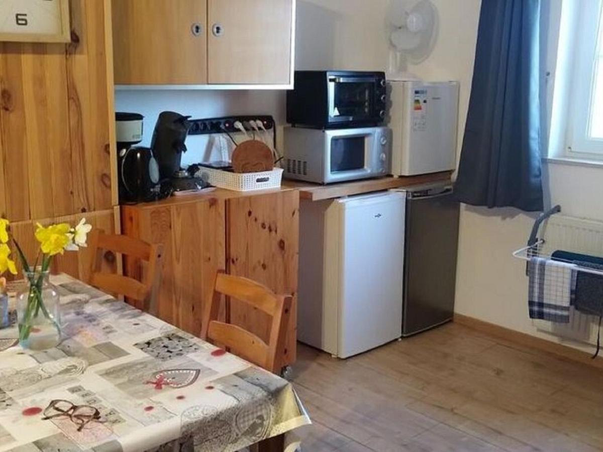 Cozy Apartment In Paliseul With Garden Carlsbourg Zewnętrze zdjęcie