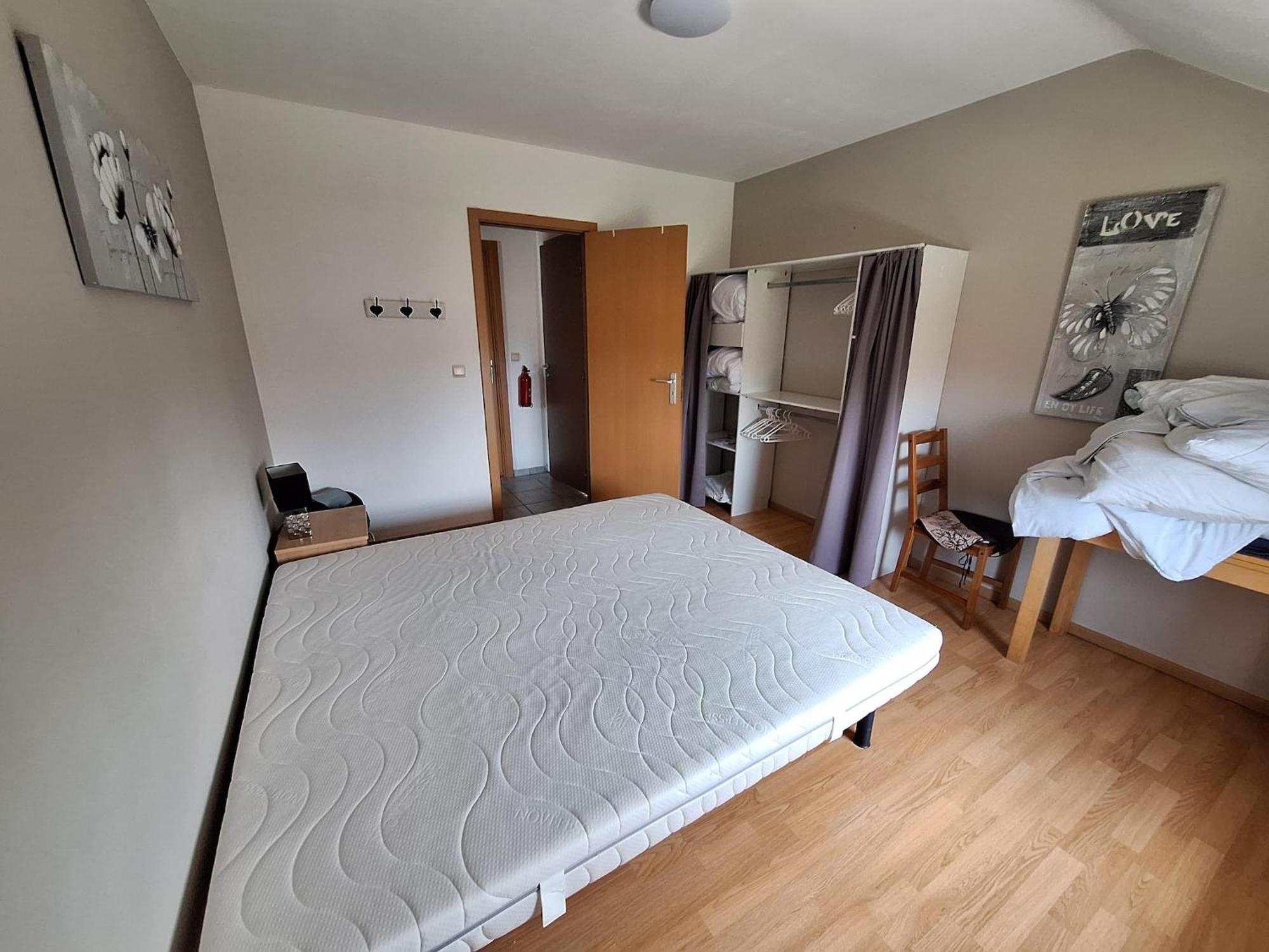 Cozy Apartment In Paliseul With Garden Carlsbourg Zewnętrze zdjęcie