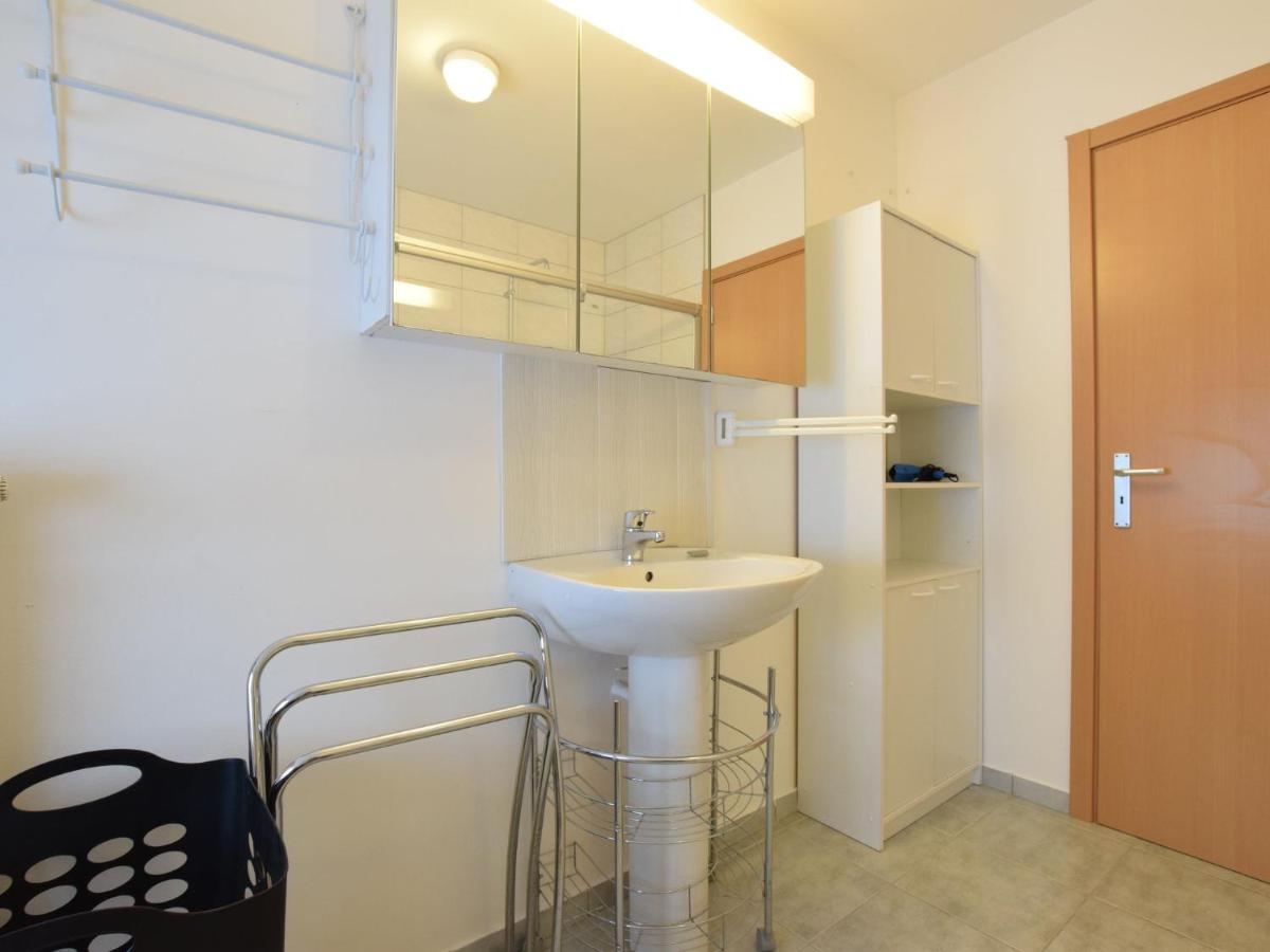 Cozy Apartment In Paliseul With Garden Carlsbourg Zewnętrze zdjęcie