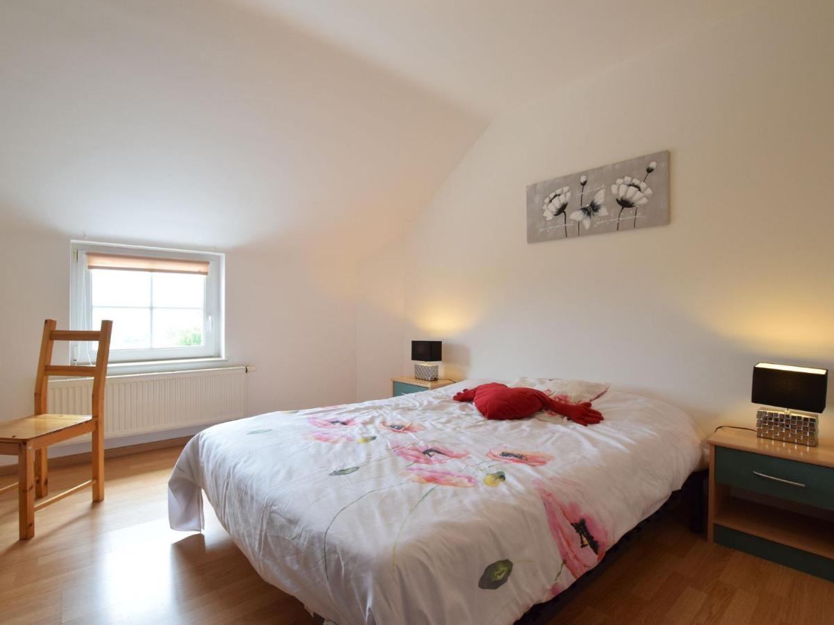 Cozy Apartment In Paliseul With Garden Carlsbourg Zewnętrze zdjęcie